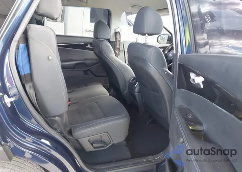 2018 Kia Sorento 2.4L Lx из США, поврежденный, VIN 5XYPG4A34JG387688